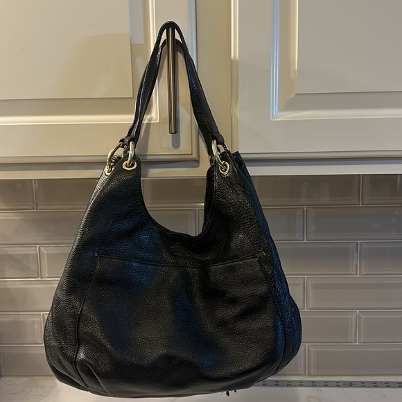 Michael Kors Hobo carryall in black pebbled leather with tassel - Picture 4 of 12
